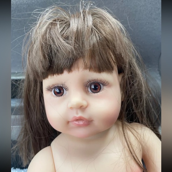 Reborn Toddler silicone doll - Picture 4 of 9